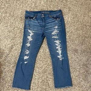 American Eagle super distressed, super stretchy jeans size 18